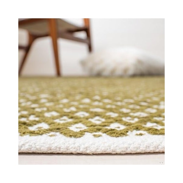 Safavieh 5 x 8 ft. Medium Rectangle Boston Hand Woven Bath Mats- Olive - BOS685B-5