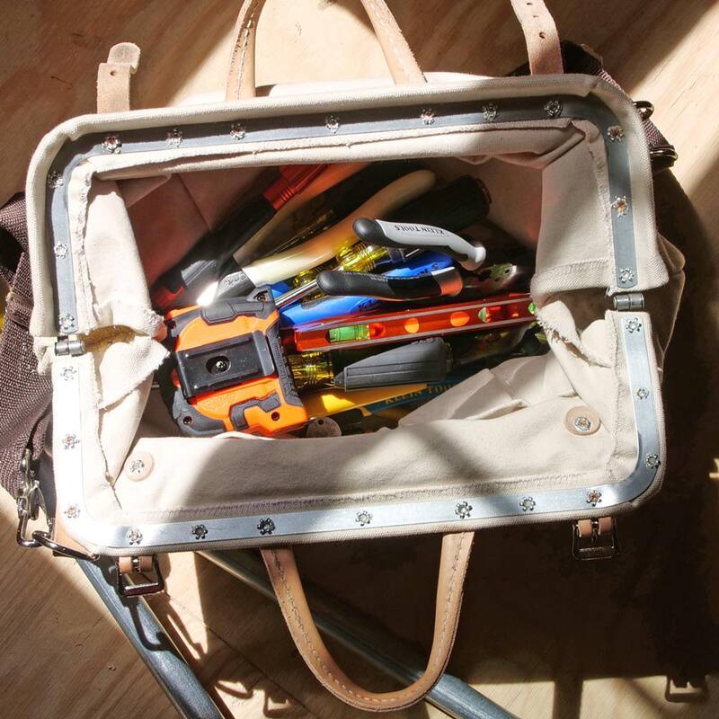 Klein Tools Deluxe Tool Bag, Canvas, 13 Pockets, 16-Inch - 5102-16SP