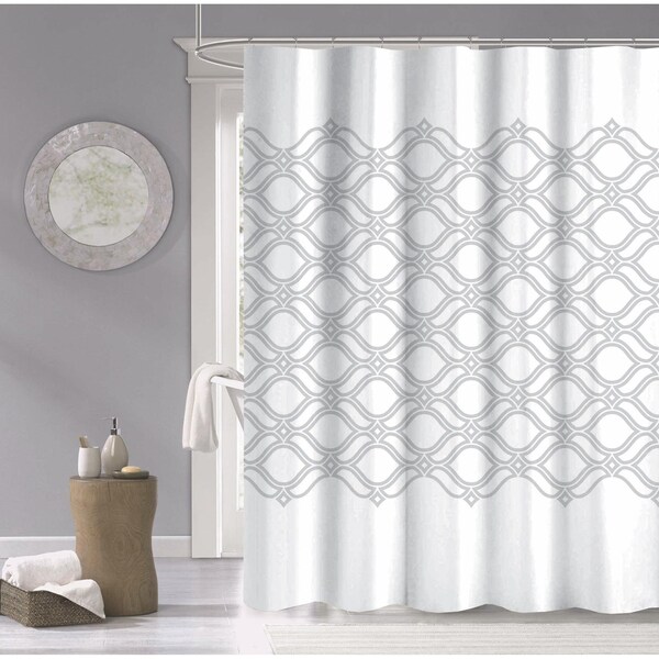 Homeroots 72 x 70 x 1 in. Silver & White Printed Lattice Shower Curtain - 399732