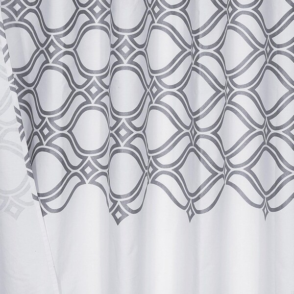 Homeroots 72 x 70 x 1 in. Silver & White Printed Lattice Shower Curtain - 399732