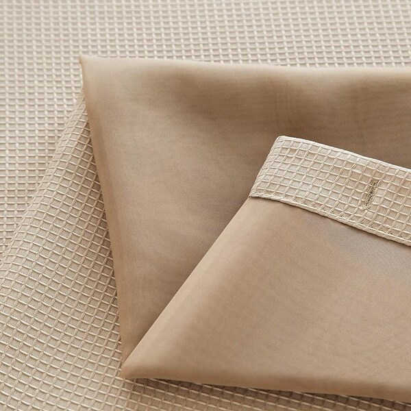 Homeroots 72 x 70 x 1 in. Mocha Sheer & Grid Shower Curtain & Liner Set - 399751