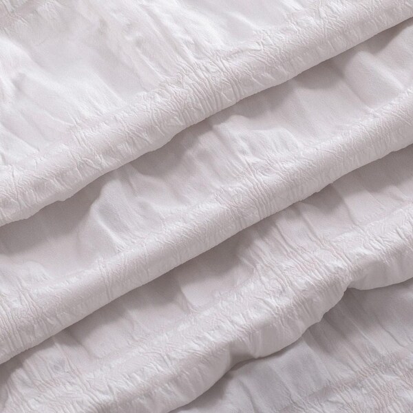 Homeroots 72 x 70 x 1 in. Pale Pink Modern Striped Crinkle Shower Curtain - 399716