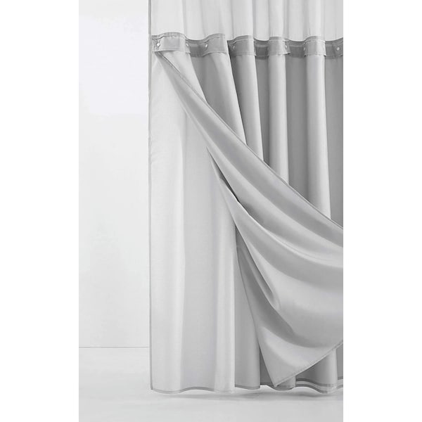 Homeroots 72 x 70 x 1 in. Silver Modern Grid Shower Curtain & Liner Set - 399755