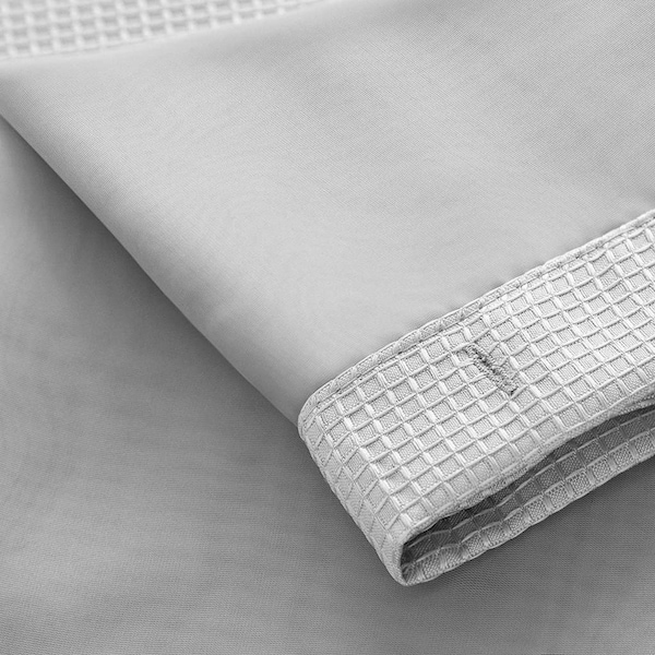 Homeroots 72 x 70 x 1 in. Silver Modern Grid Shower Curtain & Liner Set - 399755