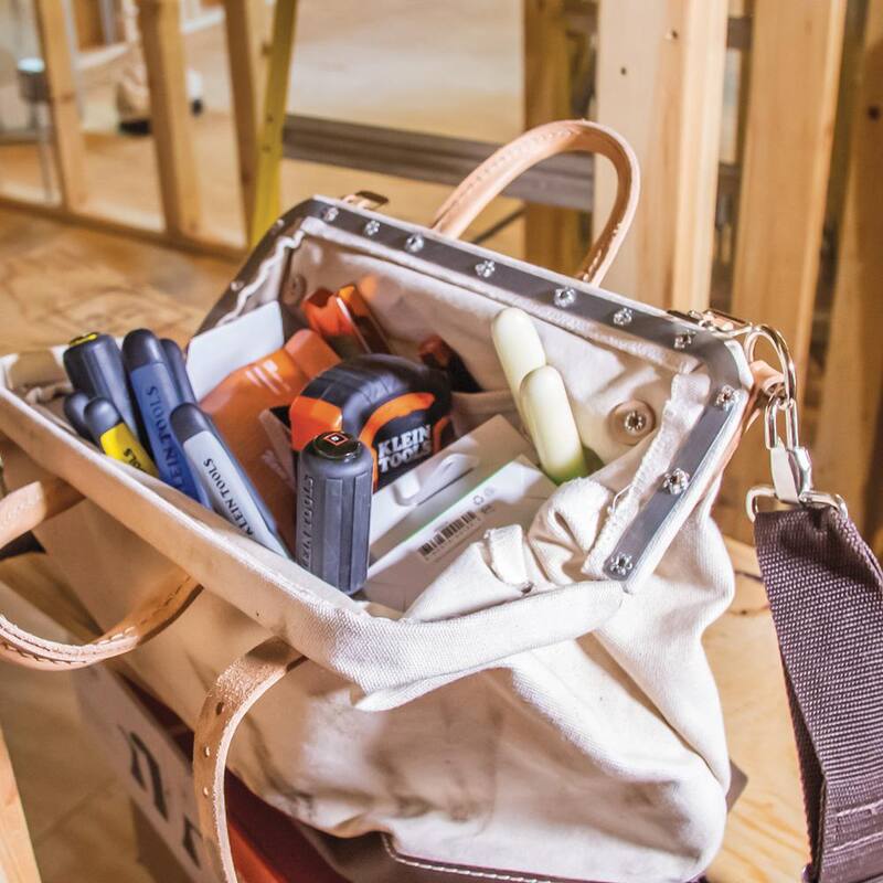 Klein Tools Deluxe Tool Bag, Canvas, 13 Pockets, 18-Inch - 5102-18SP