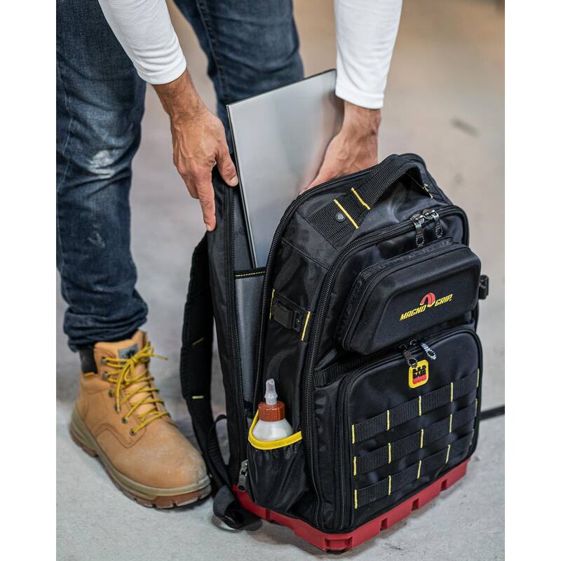 MagnoGrip RED Base Series 13.5 in. 41-Pocket Contractor's Backpack, 7 Loops, Hardshell-Pocket and Adjustable Shoulder Straps - 526-347