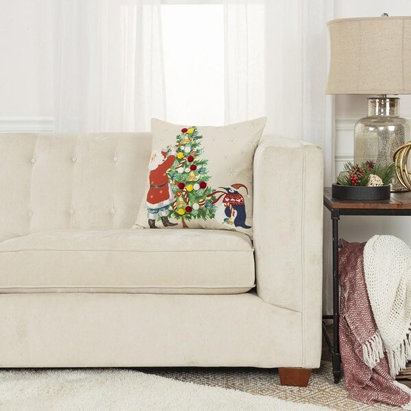 Homeroots 20 x 20 in. Ivory Vintage Santa & Penguin Christmas Throw Pillow - 402332