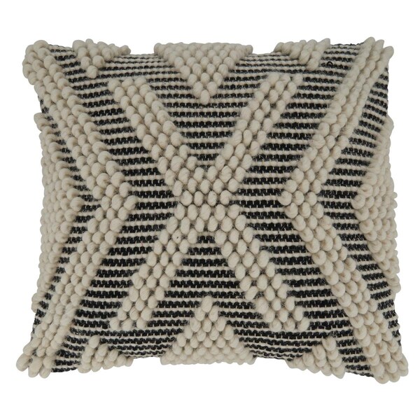 Rlm Distribution 18 in. Arrow Woven Square Poly-Filled Pillow, Black & White - HO3746368