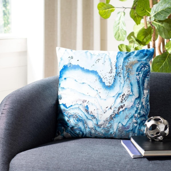 Safavieh Jakki Pillow, Blue & White - PLS7030A-1818