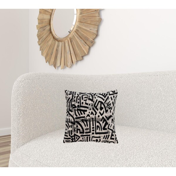 Homeroots 16 x 16 x 5 in. Black & White Abstract Velvet Throw Pillow - 383092