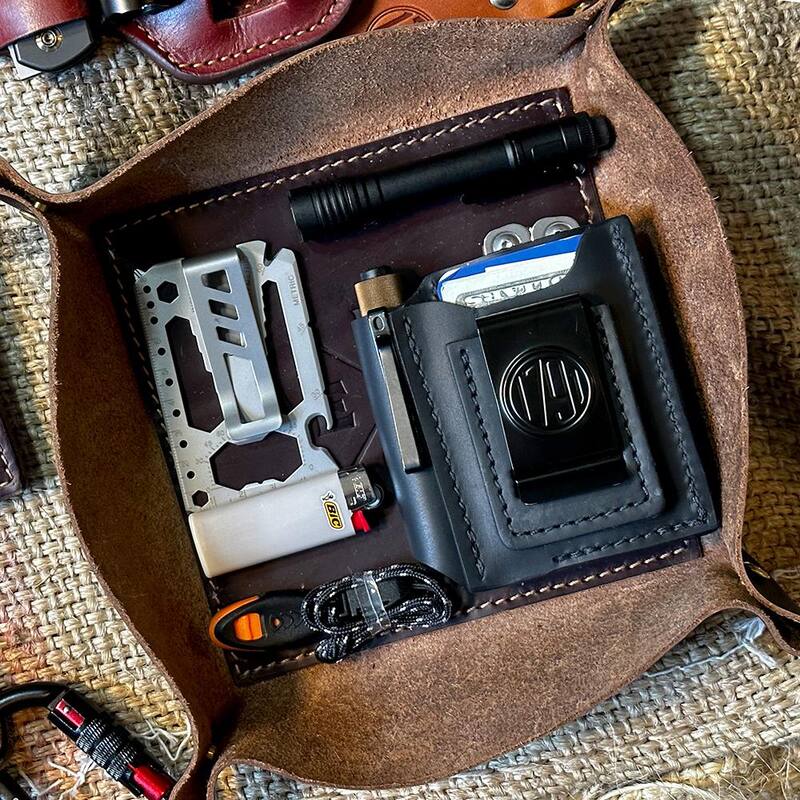 1791 EVERYDAY CARRY 3.7 in. Standard Small and Medium Black Full-Grain Leather Tool Organizer - WEBACDuoBLKA