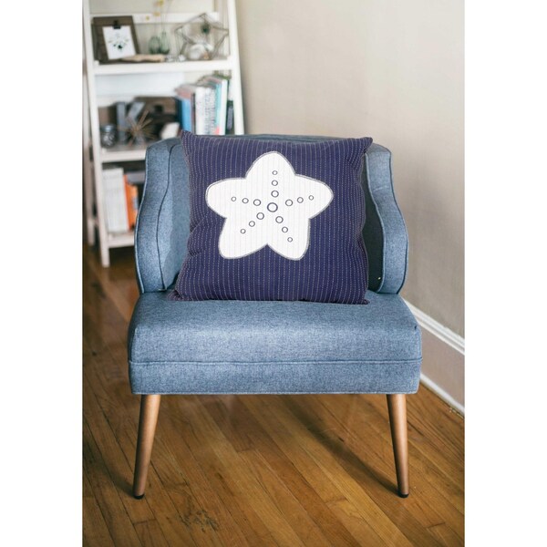 Homeroots Blue & White Pillow with Star 16.5 x 16.5 x 5 in. - 364152