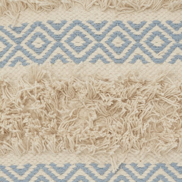 Homeroots 18 x 18 in. Blue Diamond Patterned Throw Pillow - 386079