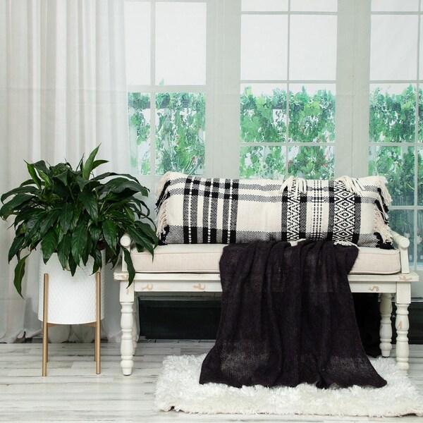 Homeroots 35 x 12 x 4 in. Black & White Geo Long Lumbar Throw Pillow - 383143