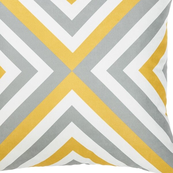 Homeroots Multi Color Geometric Flashback Printed Decorative Throw Pillow Cover 18 x 18 in. - 355277