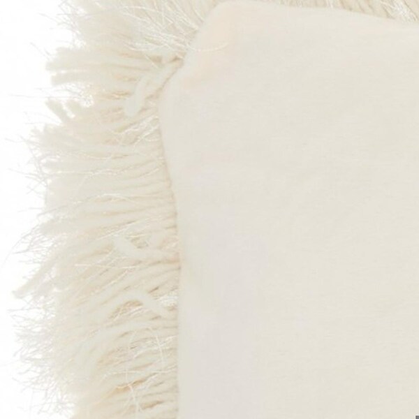Homeroots 14 x 20 in. Cream Super Shaggy Throw Pillow - 386408