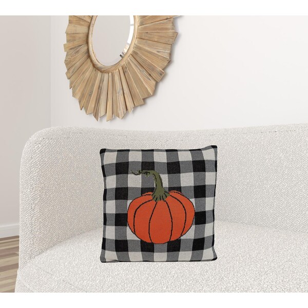 Homeroots 20 x 20 x 4 in. Black, White & Orange Buffalo Check Pumpkin Throw Pillow - 383149