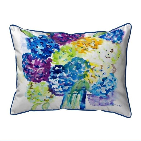 Betsy Drake Betsy Drake SN022 11 x 14 in. Betsys Hydrangea Small Indoor & Outdoor Pillow - SN022