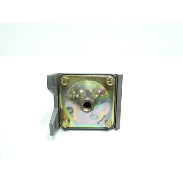 Interruptor de presión Barksdale AJUSTABLE 1/4IN 0.4-18PSI 125/250/480V-AC - CD1H-H18SS