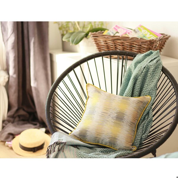 Homeroots Jacquard Blurry Decorative Throw Pillow CoverMulti Color 17 x 17 in. - 355622