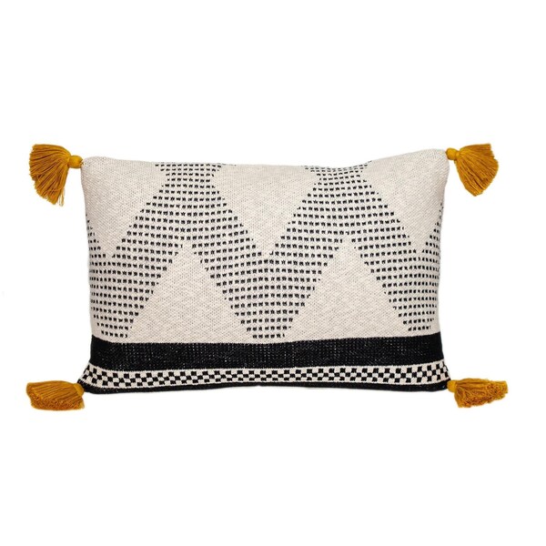 Homeroots 20 x 20 x 4 in. Beige & Black Knit Throw Pillow - 383146