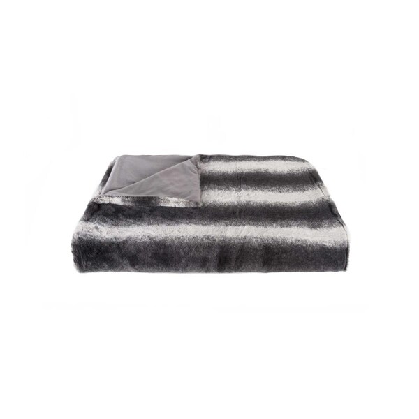 Gfancy Fixtures 50 x 60 in. Irving Charcoal & White Fur Throw - GF3100210
