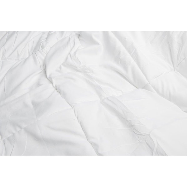 Homeroots 1 x 88 x 66 in. White Polyester Medium Warmth Twin Size Down Alternative Comforter Duvet Insert - 248176