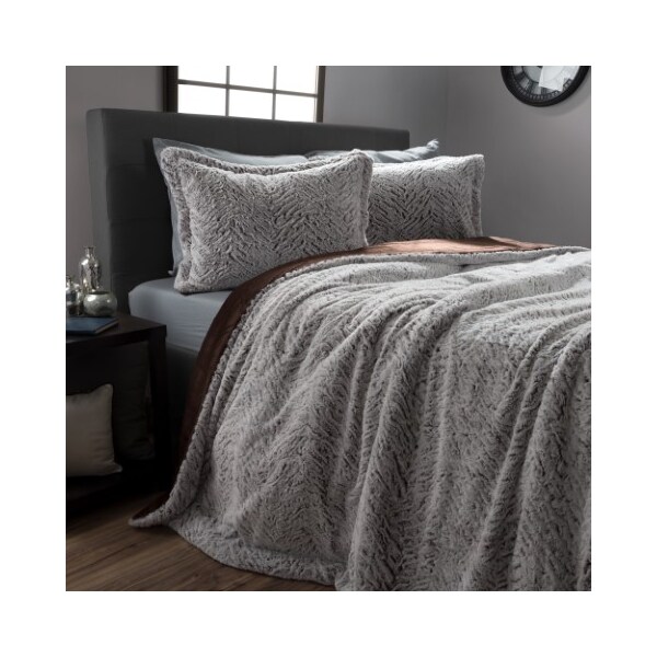 Hastings Home Hastings Home King Faux Mink Fur Comforter Set - 549812UYD