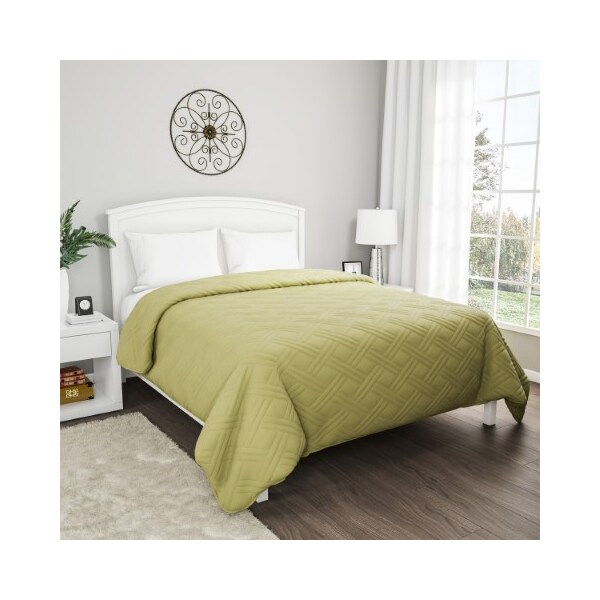 Hastings Home Quilt Coverlet with Basket Weave Quilted Pattern Lightweight Bedding for All Seasons (King, Green) - 463687YLP
