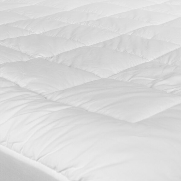 Flash Furniture Capri Comfortable Sleep White Mattress Pad - Deep Pocket - Queen Size - Quilted Cotton Top - Hypoallergenic - Fits 8"-21" Mattresses - RF-REM-09-Q-GG