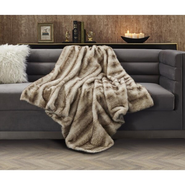 Escenario 50 x 60 in. Jenson Faux Fox Acrylic Throw, Brown - ES3655755