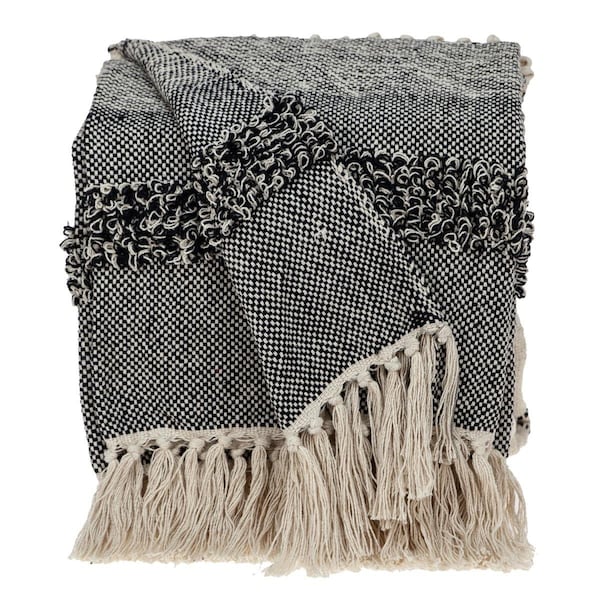Homeroots Boho Beige & Black Handloom Weave Throw with Decorative Tassels - 476222