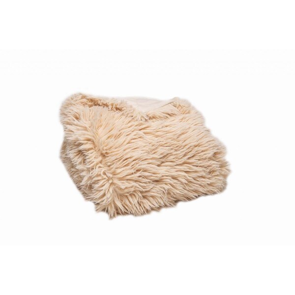 Homeroots Chunky Flokati Faux Wool Off White Throw Blanket - 386752