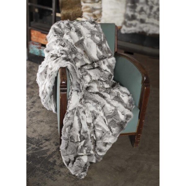 Oceantailer 2 x 50 x 60 in. 100 Percentage Natural Rabbit Fur Throw Blanket - Grey - 358167