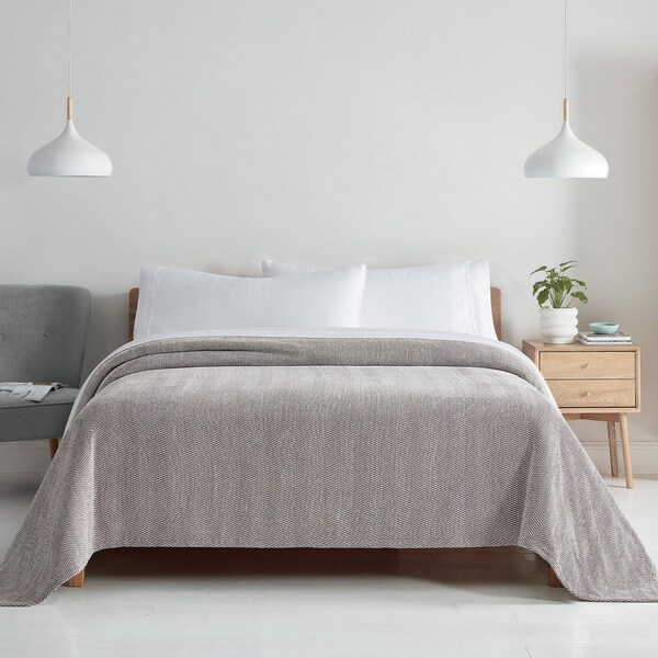 Monarch Brands Aston & Arden Chenille Blanket - Queen, Brown - P-BLT-CHN-QN-BR