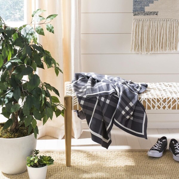 Safavieh 50 x 60 in. Unity Gingham Knit Throw, Grey - THR204A-5060