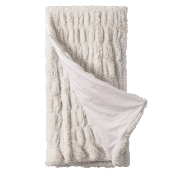 Deerlux Decorative 50 in. x 60 in. Comfortable Ruched Faux Fur Cozy Throw Blanket for Sofa and Bed, White - QI004049.WT