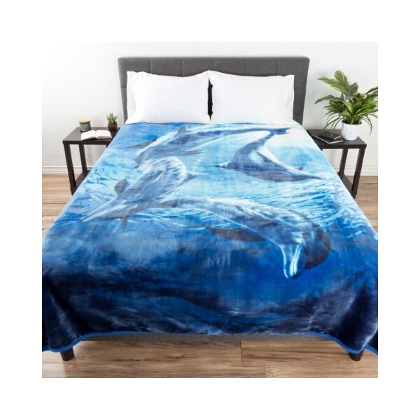 Hastings Home Hastings Home 8 pound Fleece Blanket with Ocean Dolphins Pattern for Sofa bed (74 inch x 91 inch) - 880857JPK