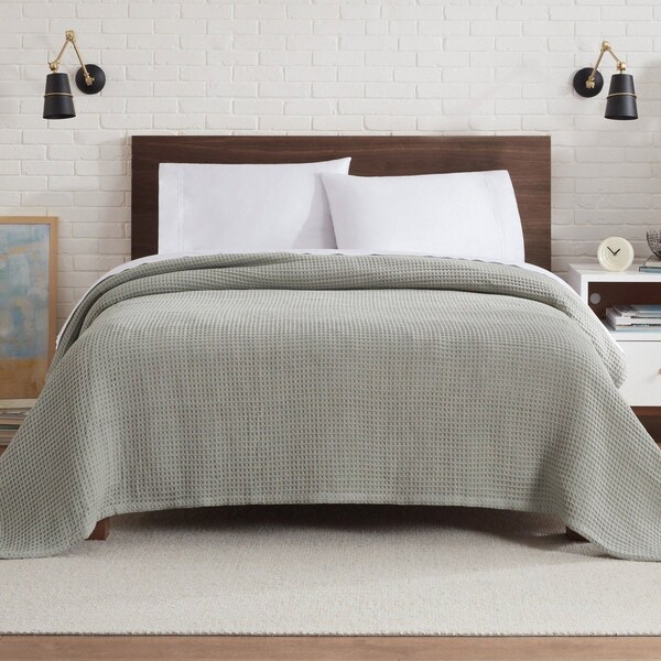 Monarch Brands Aston & Arden Waffle Blanket - King, Green - P-BLT-WFL-KG-GR