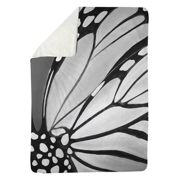 Begin Home Decor 60 x 80 in. Monarch Wings Closeup-Sherpa Fleece Blanket - 5545-6080-AN328
