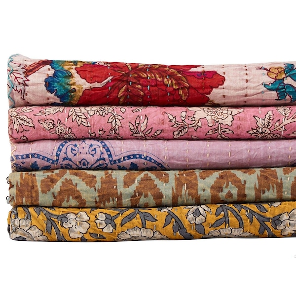 Homeroots 50 x 70 in. Kantha Cotton Throw - 300 - 293211