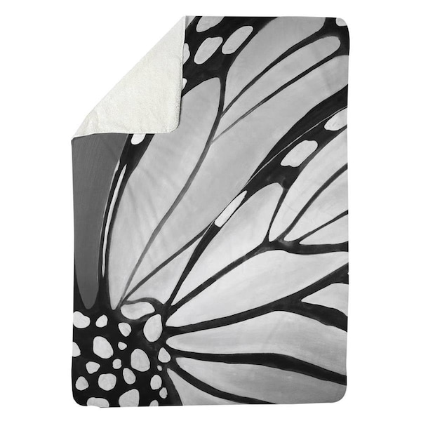 Kd Cuna 60 x 80 in. Monarch Wings Closeup-Sherpa Fleece Blanket - KD2787963