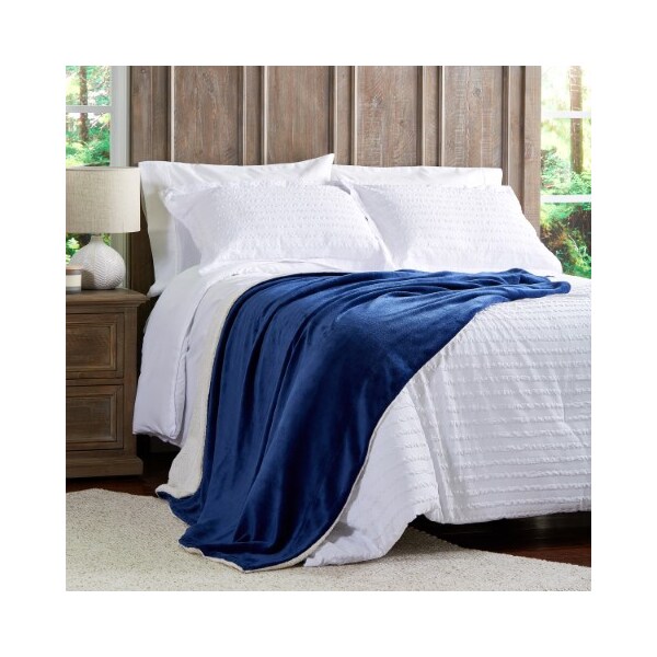 Hastings Home Poly Fleece Sherpa, Oversized Plush Woven Polyester Solid Color Throw , Breathable, Midnight and White - 594894KFN