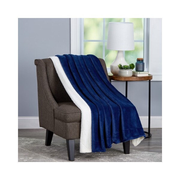 Hastings Home Poly Fleece Sherpa, Oversized Plush Woven Polyester Solid Color Throw , Breathable, Midnight and White - 594894KFN