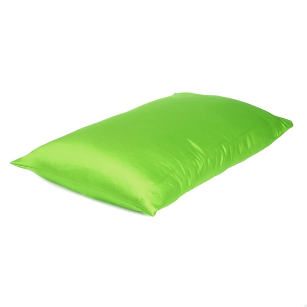 Homeroots 20 x 30 in. Bright Green Dreamy Silky Satin Queen Size Pillowcases - 387898