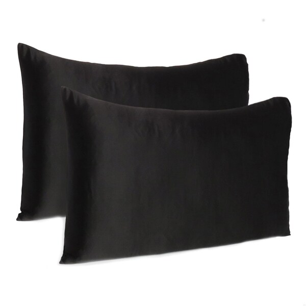 Homeroots 20 x 30 in. Black Dreamy Silky Satin Queen Size Pillowcases - 387888