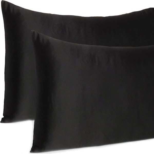 Homeroots 20 x 30 in. Black Dreamy Silky Satin Queen Size Pillowcases - 387888