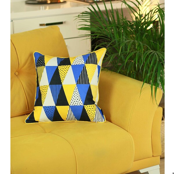 Homeroots 18 x 18 in. Memphis Printed Decorative Throw Pillow Cover Pillowcase - 355555