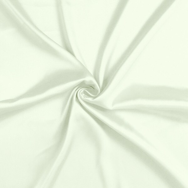 Homeroots 20 x 26 in. Ivory Dreamy Silky Satin Standard Size Pillowcases - 387882
