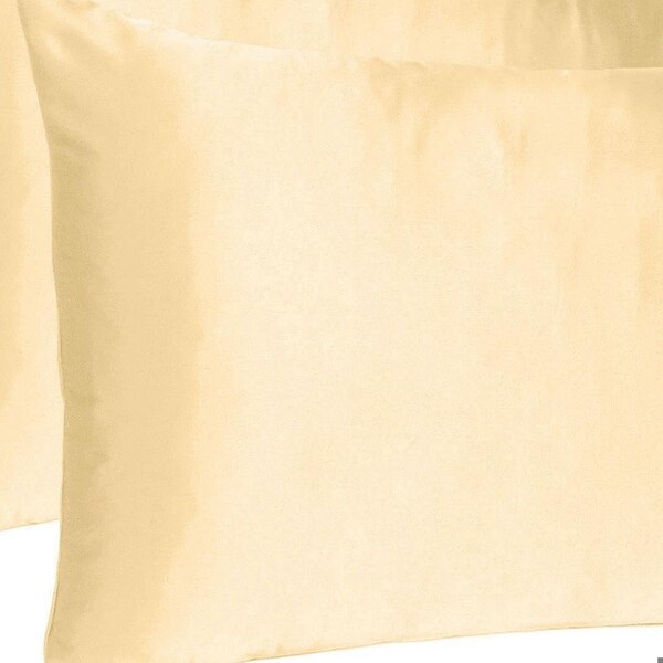 Homeroots 20 x 40 in. Pale Peach Dreamy Silky Satin King Size Pillowcases - 387846